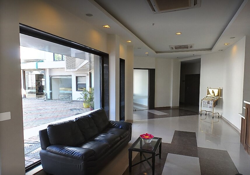 Daiwik Hotels Shirdi Shirdi Inr 351 Off 2 4 0 0 Hotel