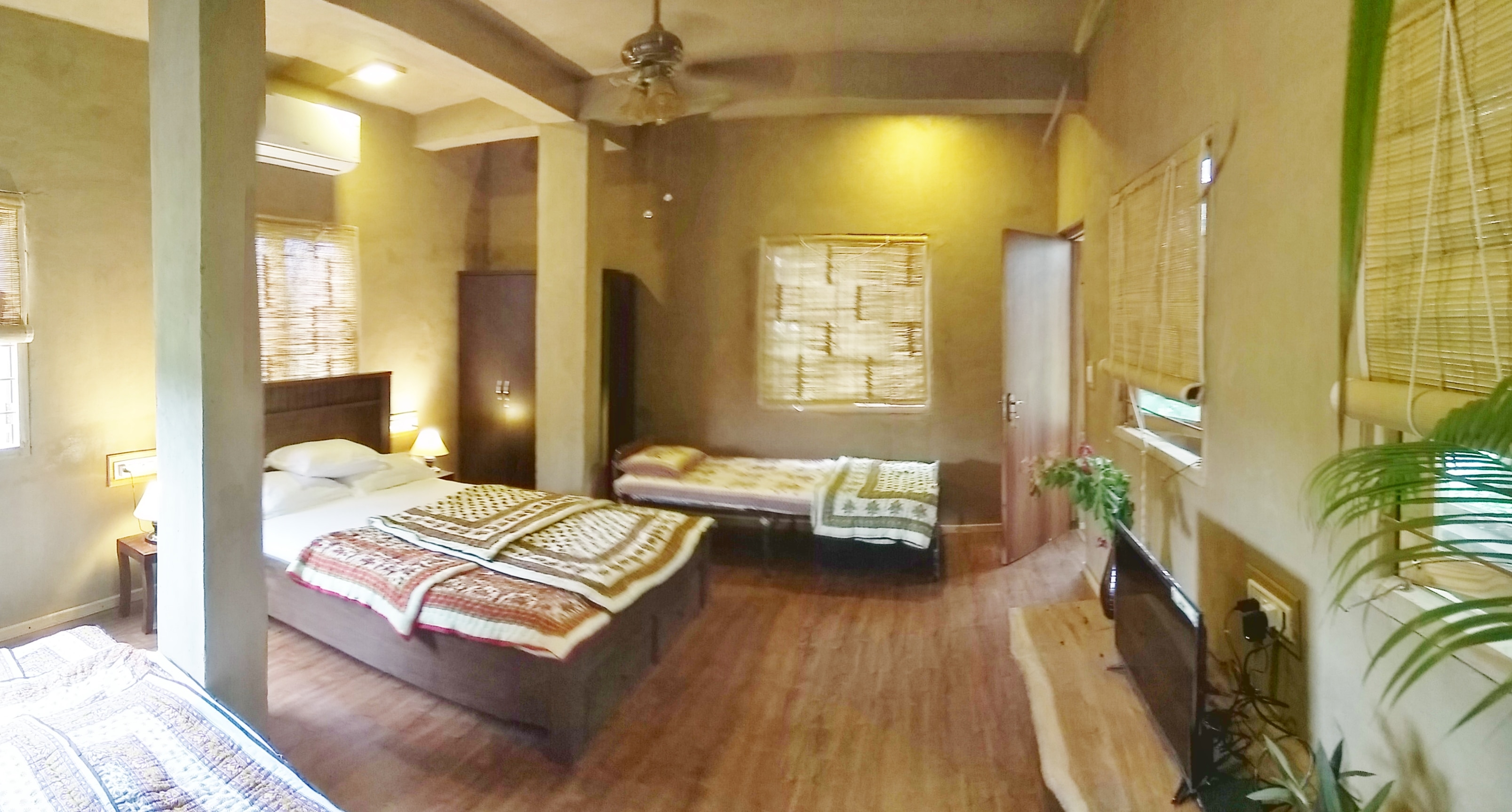 'Casa Amba' Chic Luxury Serviced Villa - Tap to explore photos