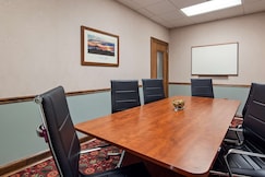 Best Western Plus Portsmouth Hotel & Suites, Strafford