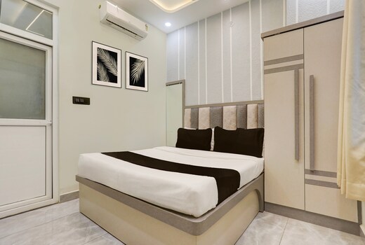 Hotel O Maharshi Valmiki International Airport Formerly Gaurav Inn