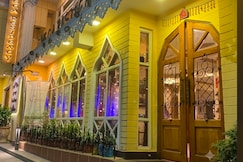 Omega residency near mall road, Mechi