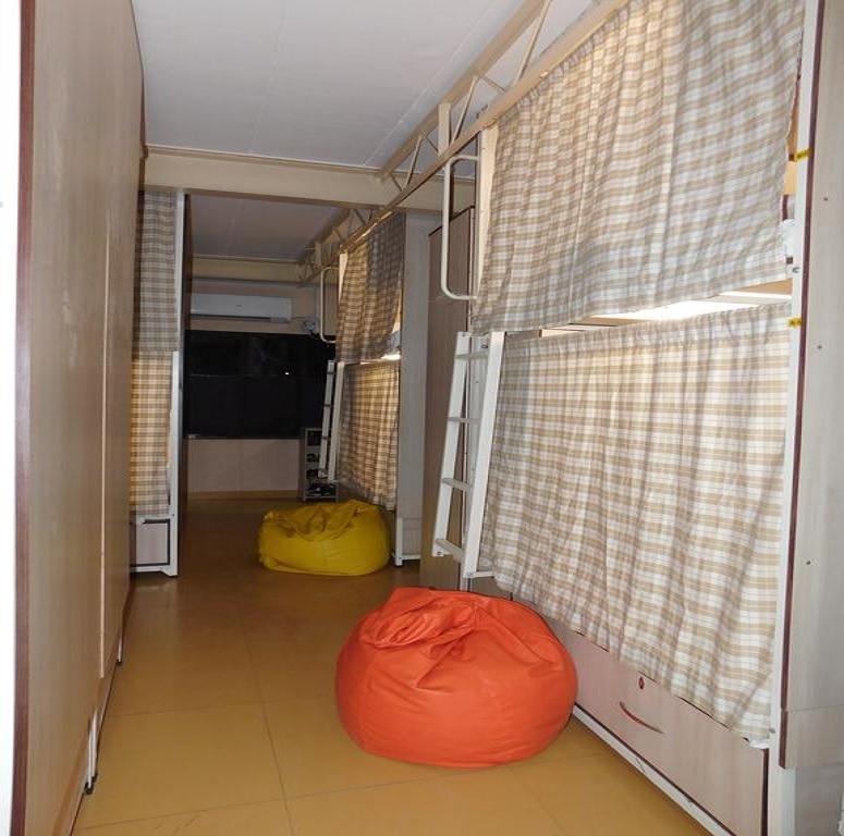Abuzz Hostel, SakiNaka - Tap to explore photos