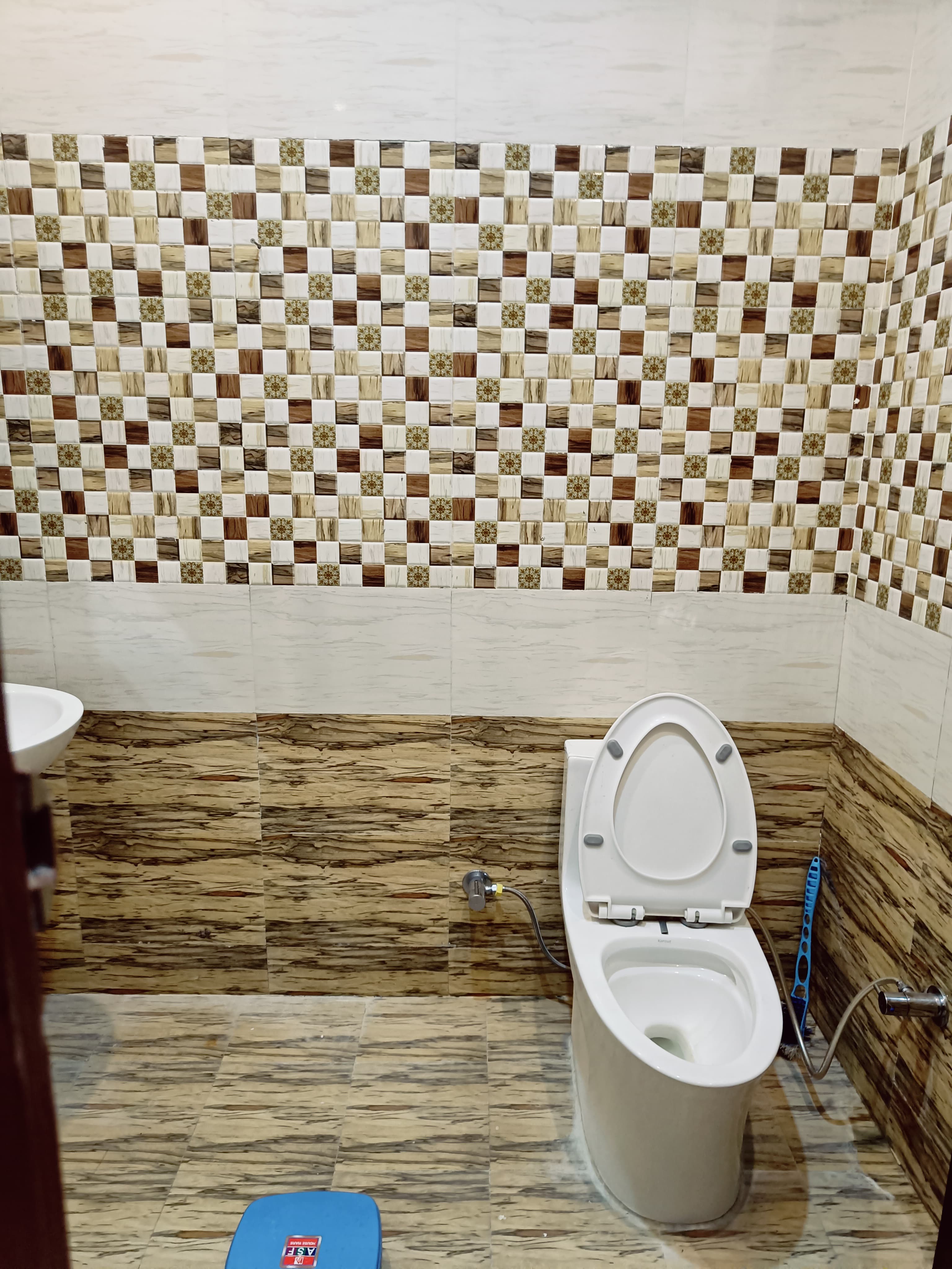 Saumya Palace & Home Stay - Tap to explore photos
