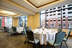 Homewood Suites by Hilton Baltimore Inner Harbor, Baltimore