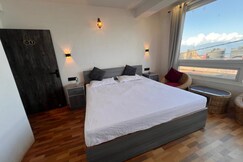 SJ Homestay, Darjeeling