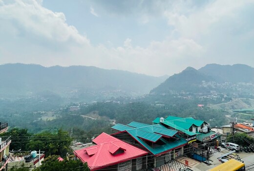 Meralya   In the Luxe of Solan