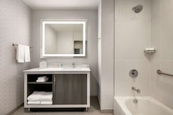 Embassy Suites by Hilton Atlanta Midtown, DeKalb
