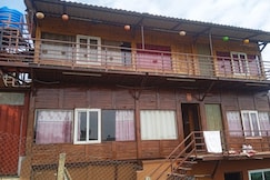 Mani's Wood House, Masinagudi