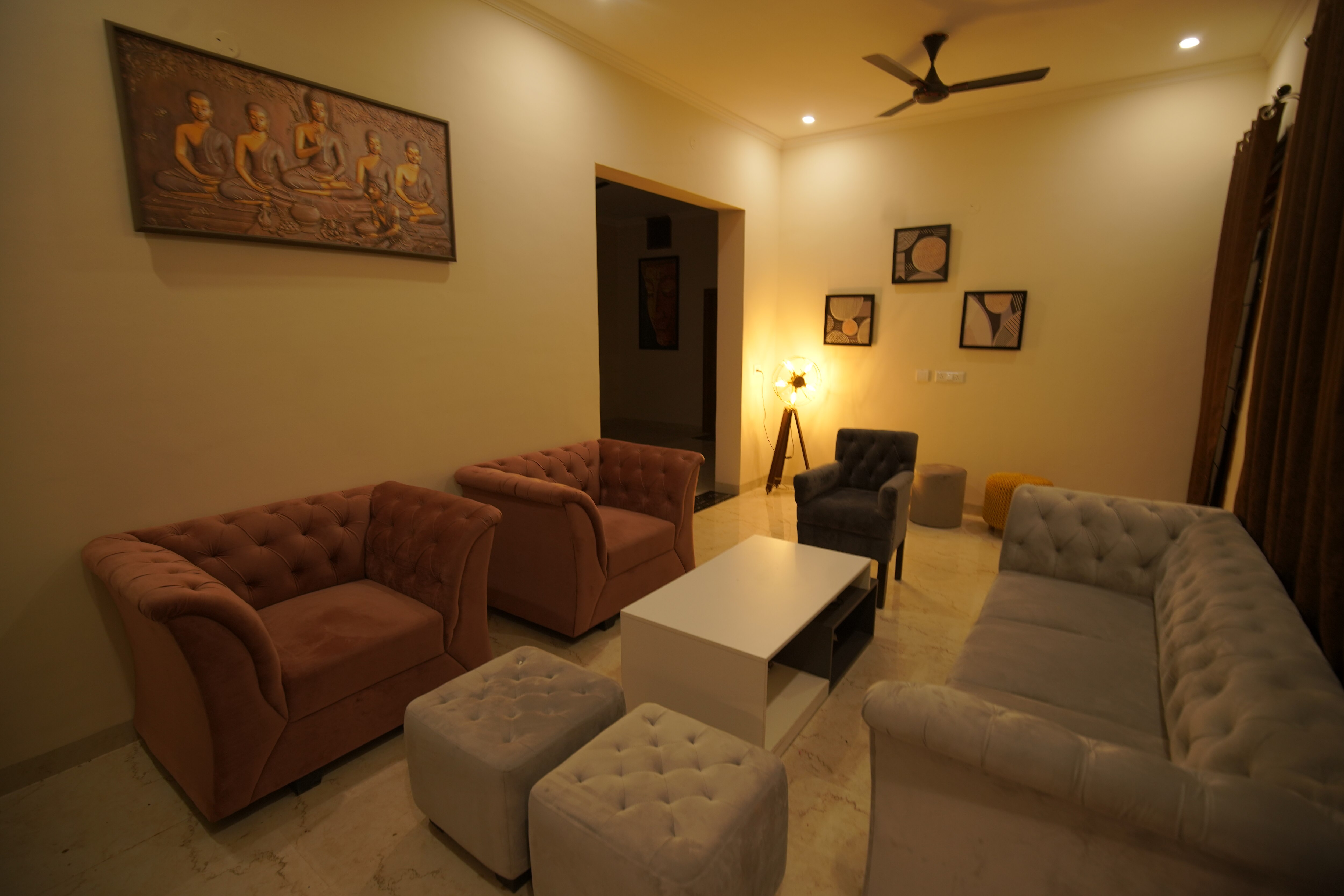 LA Casa 1bhk - Tap to explore photos