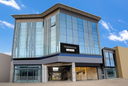 Super Townhouse Sector 102 Noida