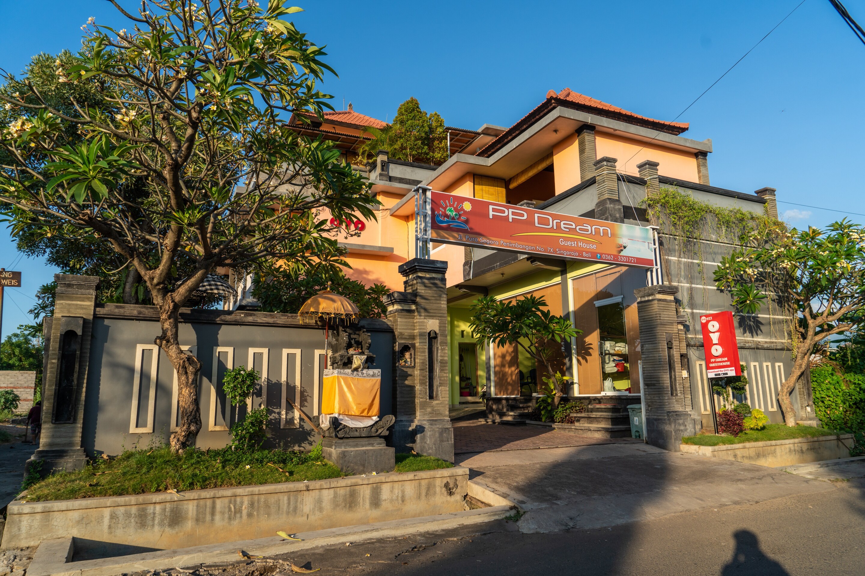 Oyo 922 Pp Dream Guest House Indonesia Bali Get Flat Inr 60 - 