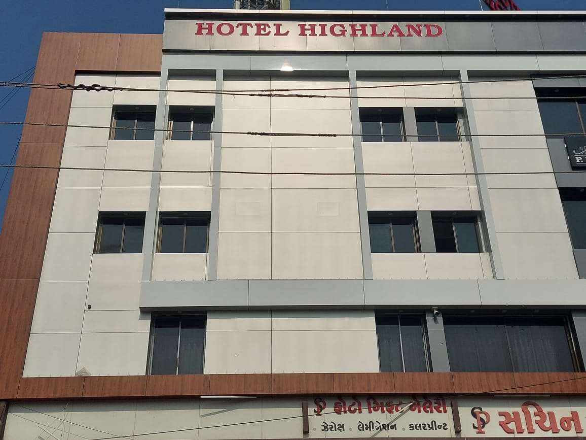 HOTEL HIGHLAND - Tap to explore photos