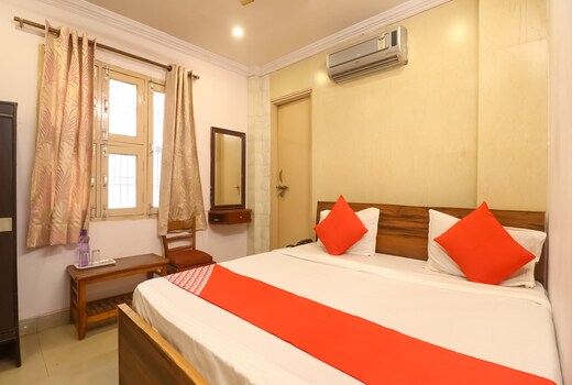 Super Hotel O Maa Arya