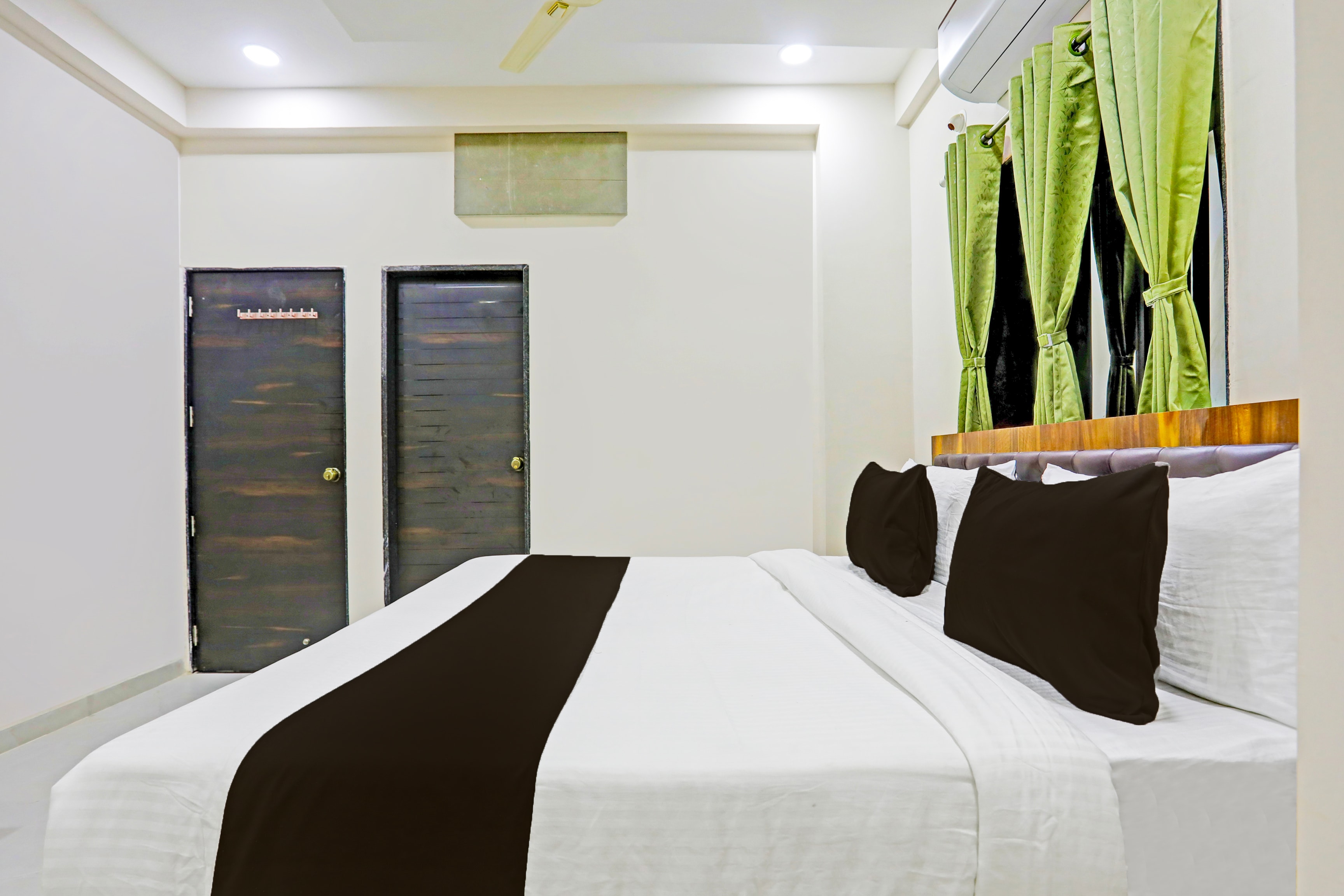 Hotel O Pritesh Onyx - Tap to explore photos