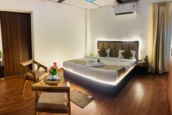 Simran Aura, Dehradun