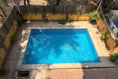 Serenity Stay 2BHK Near Calangute Beach Pool, Goa