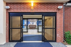 Holiday Inn Express and Suites Longview South I20, Gregg