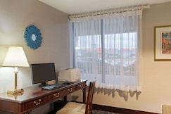 Ramada by Wyndham Boston, بوسطن