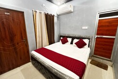 Hotel O Suryavanshi Palace, Ayodhya