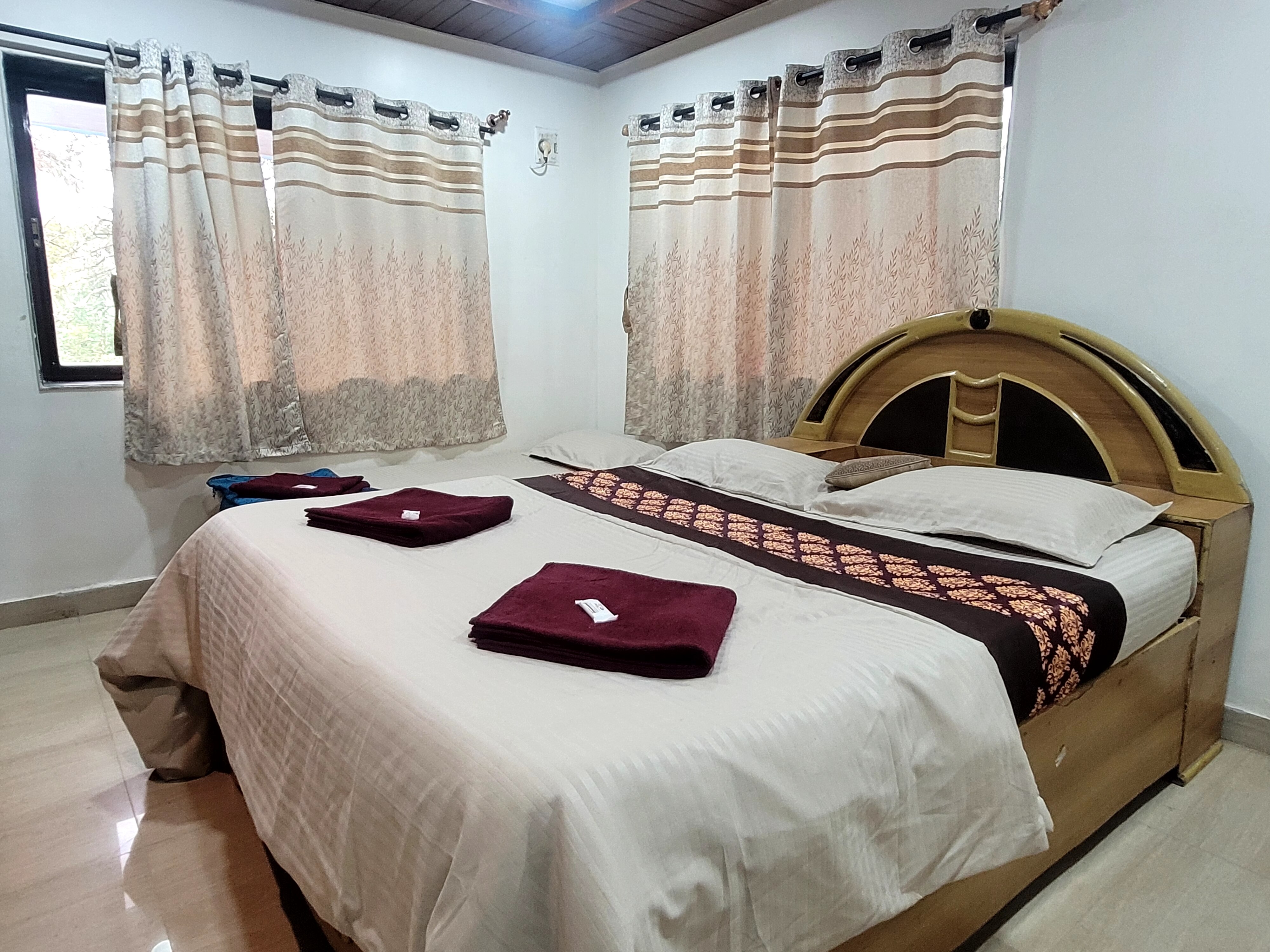 Triple Bed AC Room 1