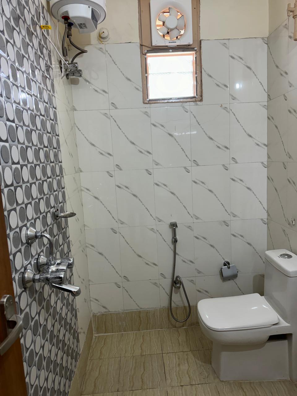 Kashyaam Holiday Home - Tap to explore photos