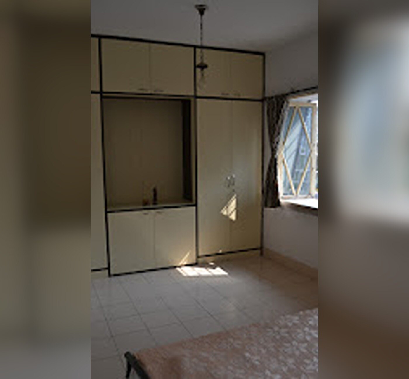 Apartment near Japan consulate - Tap to explore photos