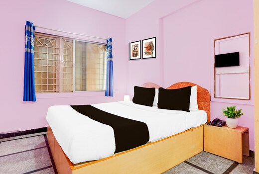 Hotel O Dev's Paradise Near Pes College
