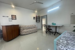 Mikahi Homestay | Near V.G Hospital, Dibrugarh