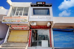 Hotel O by OYO Happy Stay, Faridabad