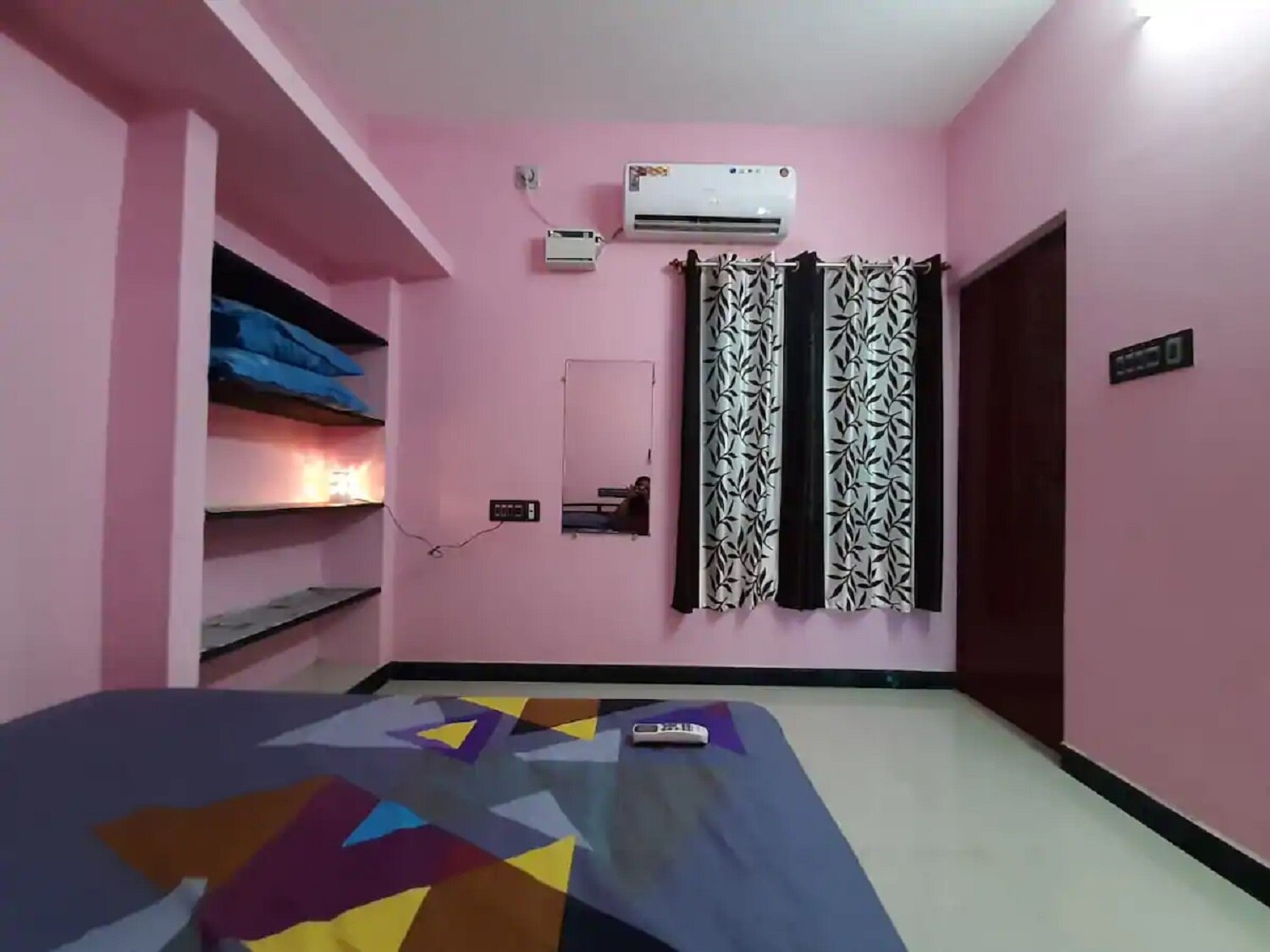 Priya's Peaceful place - A typical tamil home, Pondicherry - Tap to explore photos