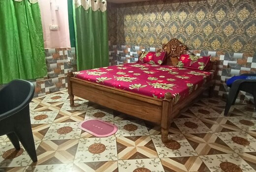 Annapurna Homestay 500M From Swargadwara Beach