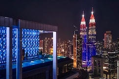 HOME STYLE at Platinum Suites 2 KLCC Twin Towers, Kuala Lumpur