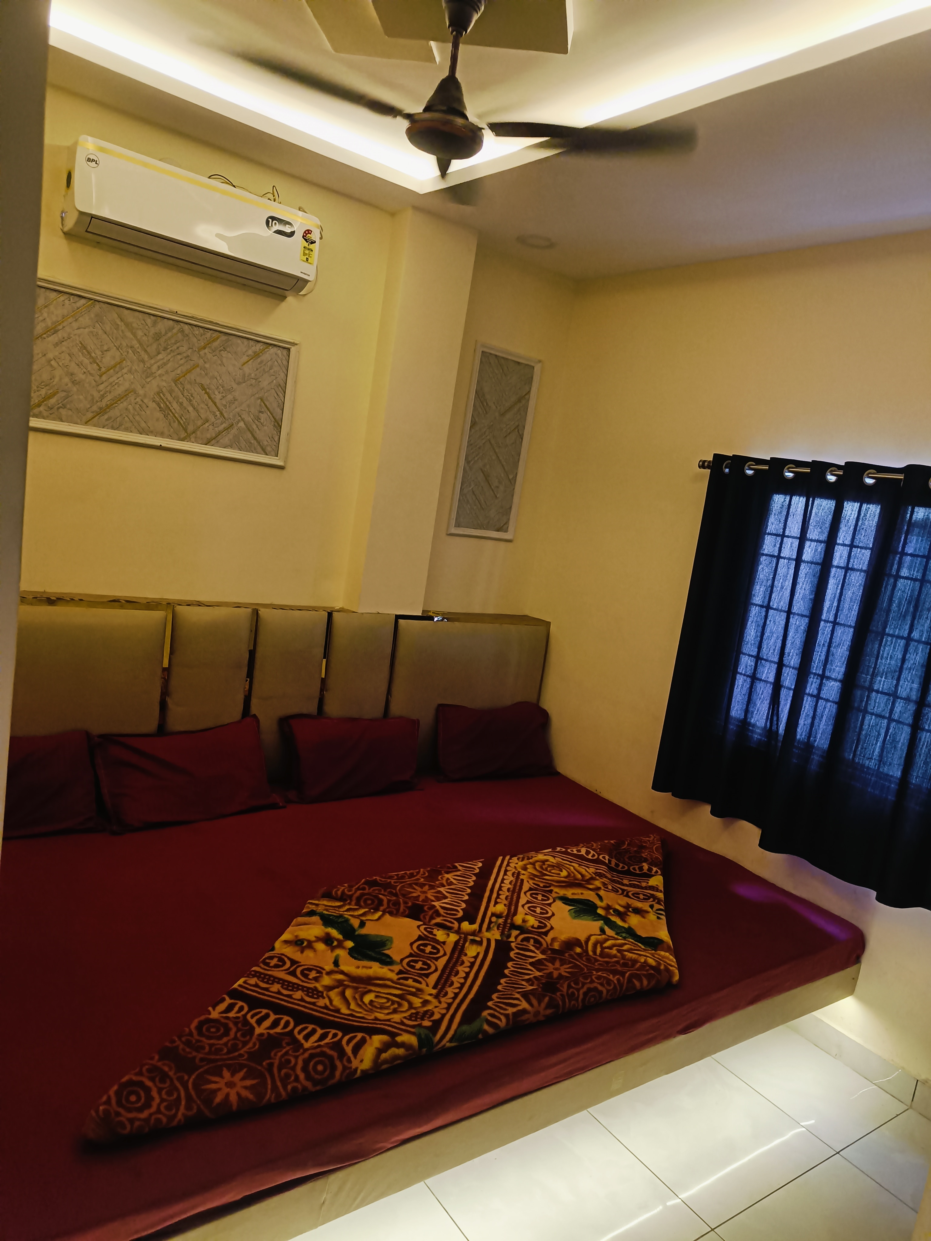 Hotel maa kripa - Tap to explore photos