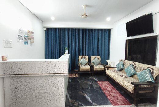 AVR Motel