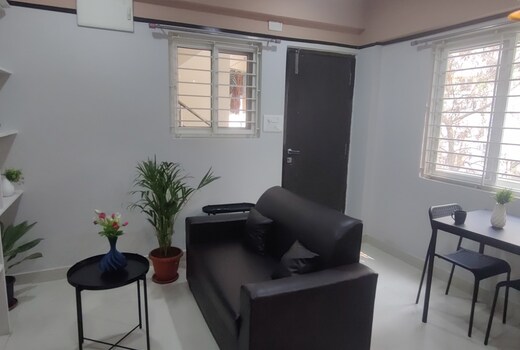Sienna - Serviced Apartments by Abhibha Stays near Botanical Gardens