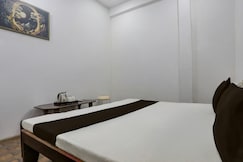 SPOT ON by OYO S.M. HOTEL, Prayagraj