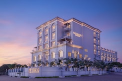 Hotel Hillock Ahmedabad, Gandhinagar