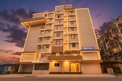 FabHotel 7 Square - Nr. BKC, Mumbai