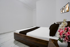 HOTEL O CS CLARK INN, Mampur Bana