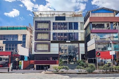 Collection O 29 Church's Inn Near Cubbon Park, Bangalore