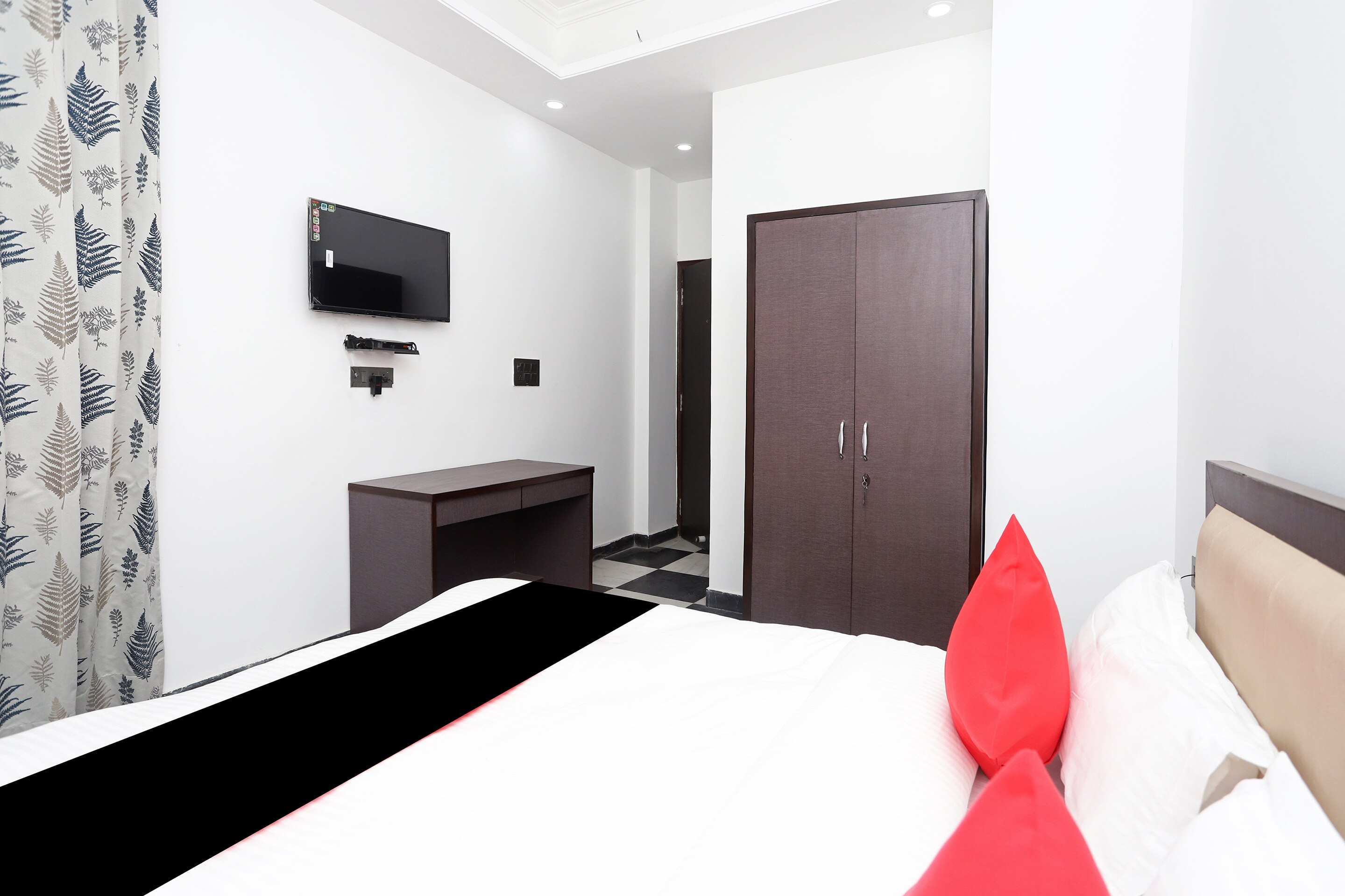 Capital O Peaceful Stays Near ISKCON Temple Noida - Tap to explore photos