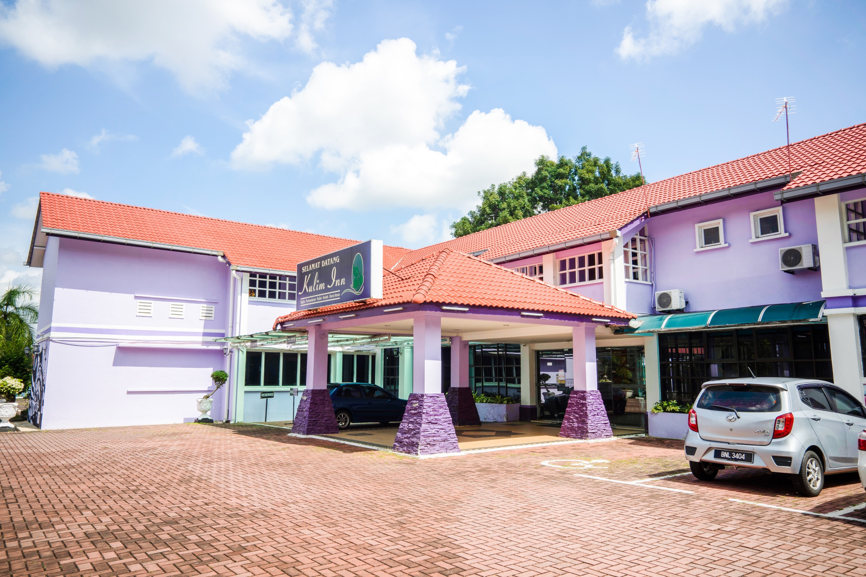 OYO 89486 Kulim Inn - Tap to explore photos
