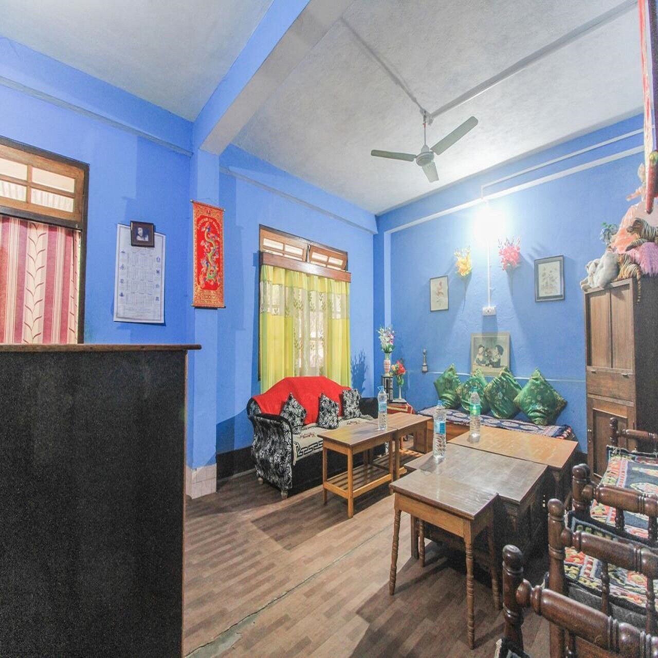 River Valley Homestay - Tap to explore photos