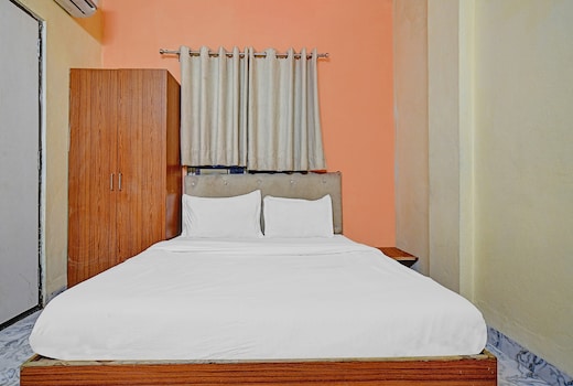 Hotel O Honey Palace In