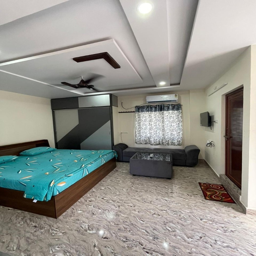 New Penthouse and Kitchen Near Beach with Parking - Tap to explore photos