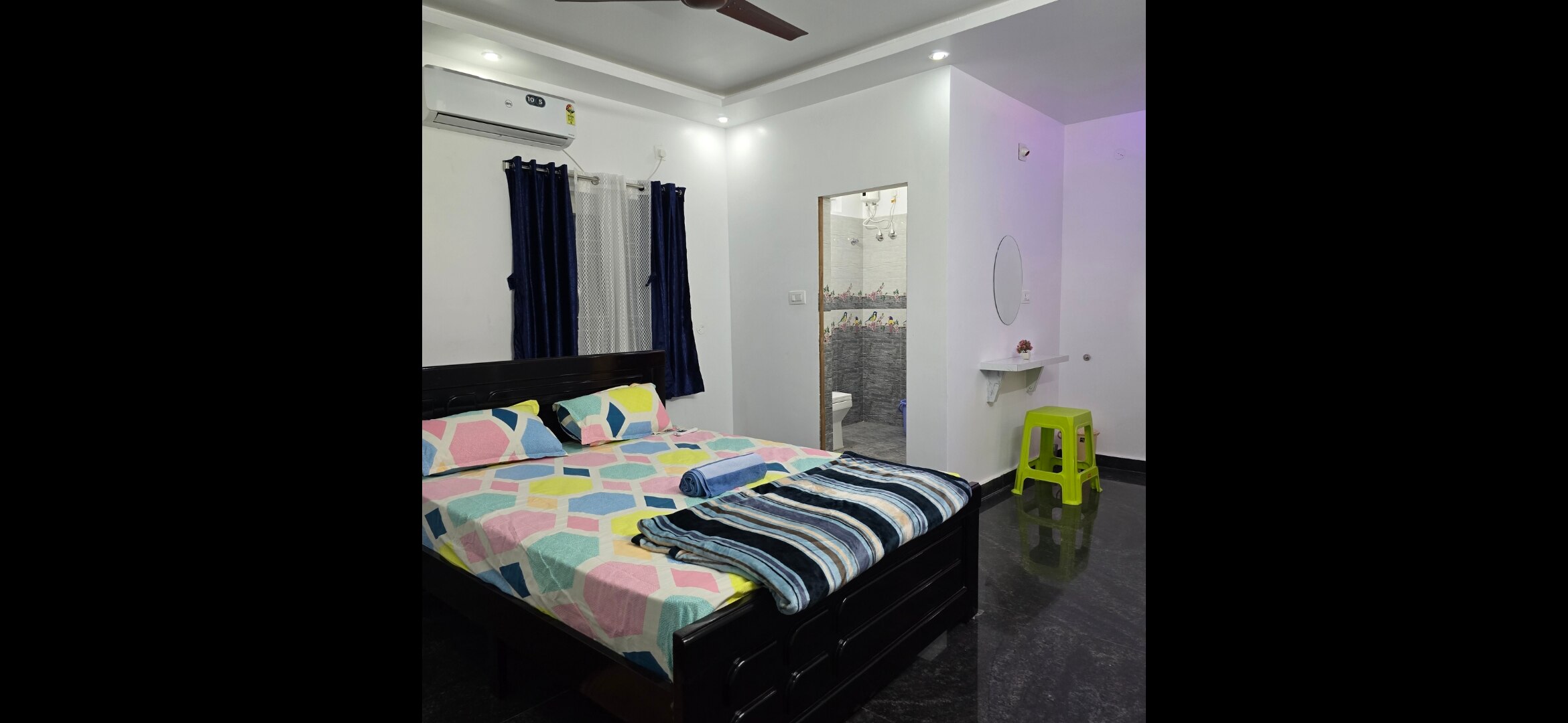 Padmini s home stay - Tap to explore photos
