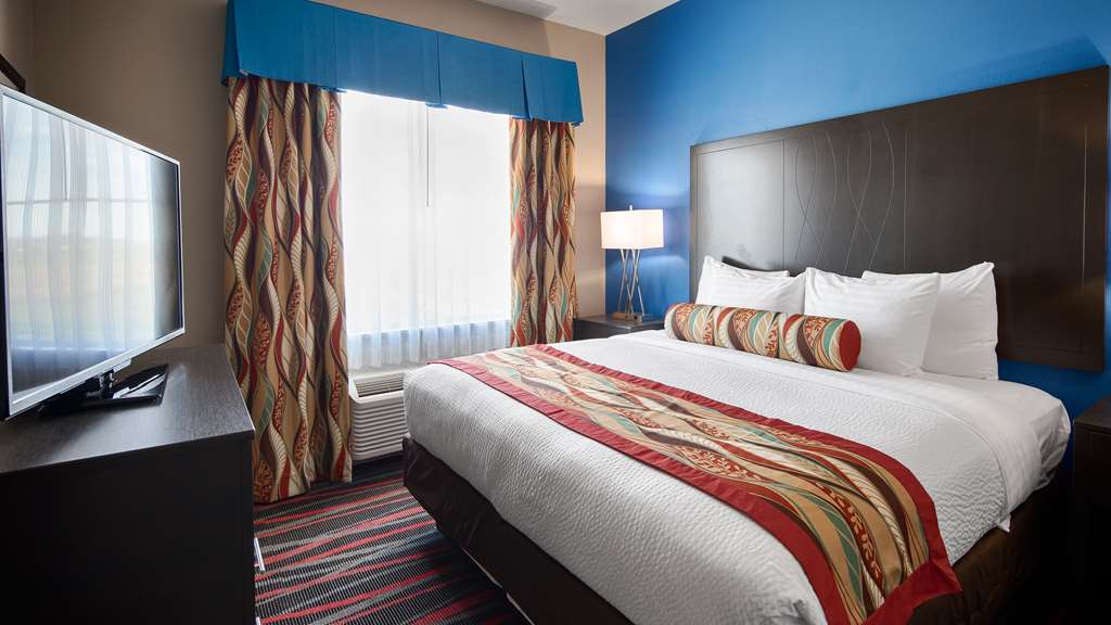Best Western Plus Tech Medical Center Inn - Tap to explore photos