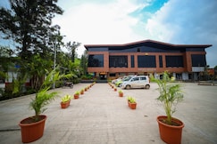 Hotel Crown Imperial, Pune