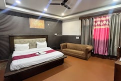 Hotel Royal plaza@ 4 min walk from CHD railway station, Chandigarh