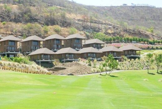 Oxford Golf Resort Pune Hotel Price Address Reviews